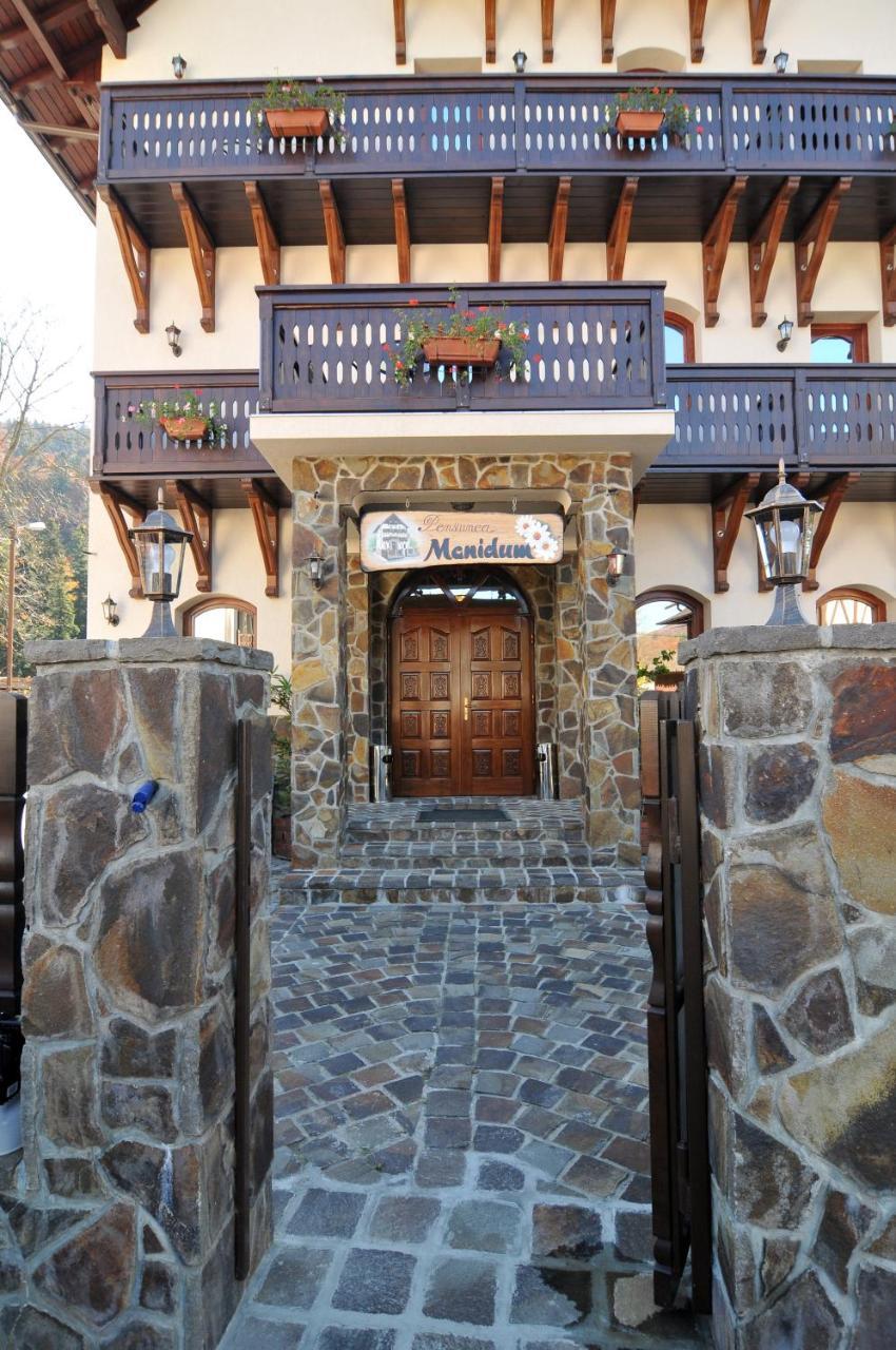 Pensiunea Manidum Buşteni Exterior foto
